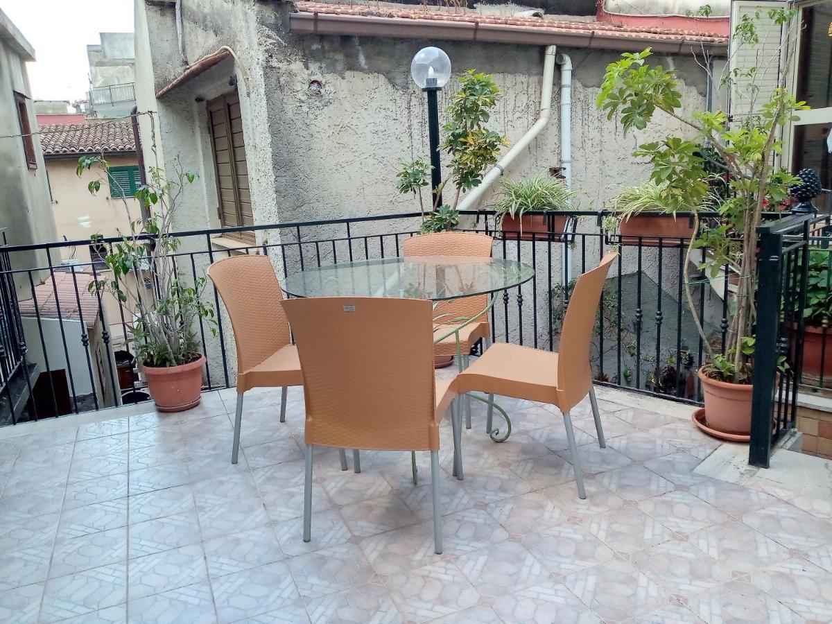B&B Villa Maria Giardini-Naxos Exterior foto